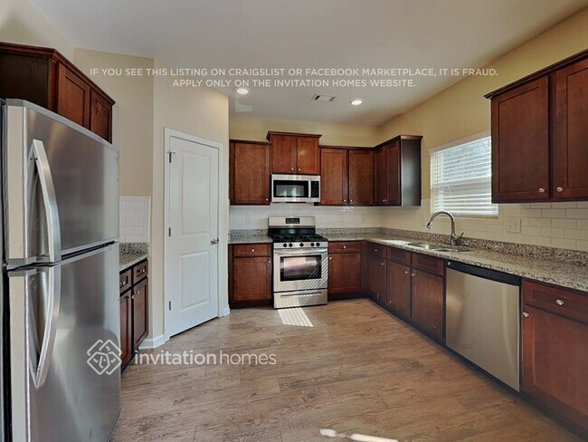 Foto del edificio - 189 Scotland Dr