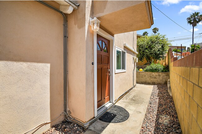 Foto del edificio - Private South Redondo Beach Back House | Fully Remodeled | 2-Car Garage | Minutes to the Beach!