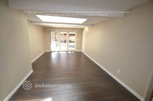 Foto del edificio - 22054 Crespi St