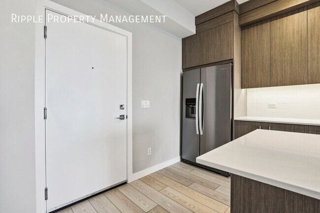 Building Photo - INCREDIBLE 2 BEDS/ 2 BATHS CONDO WITH PETS ALLOWED!