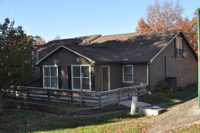 10450 Laura Lee Ln Unit 1, Knoxville, TN 37922 - Condo for Rent in