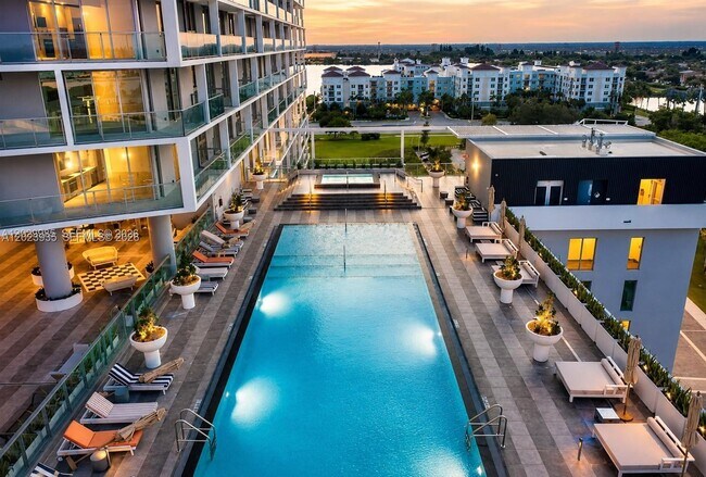 Foto del edificio - 2000 Metropica Wy