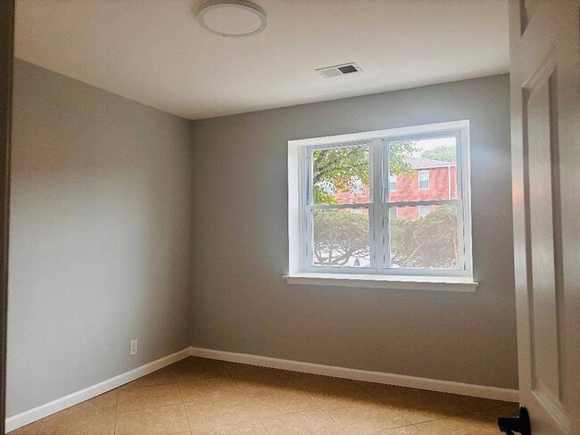 Building Photo - 149 Cortelyou Ave
