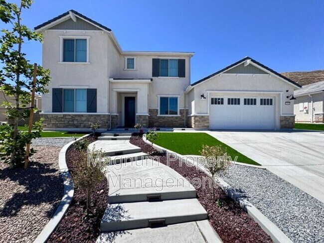 Building Photo - 25061 River Peak Dr