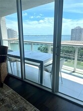 Building Photo - 495 Brickell Ave