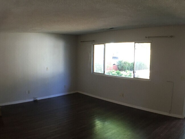 Foto del edificio - Nice single level home on cul de sac in Foxglenn neighborhood