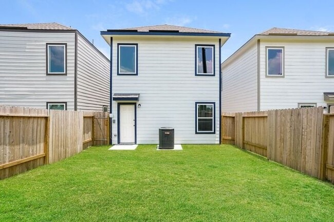 Foto del edificio - 15331 Estrella Rd W