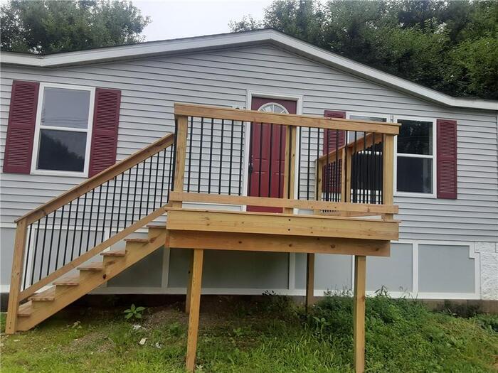 Primary Photo - Nice Manufactured Home in Shelbyville