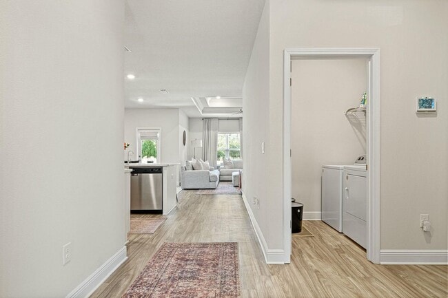 Building Photo - Modern Comfort Meets Scenic Serenity – 4 B...