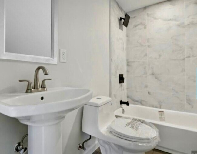 Foto del edificio - 76 Mitchell St