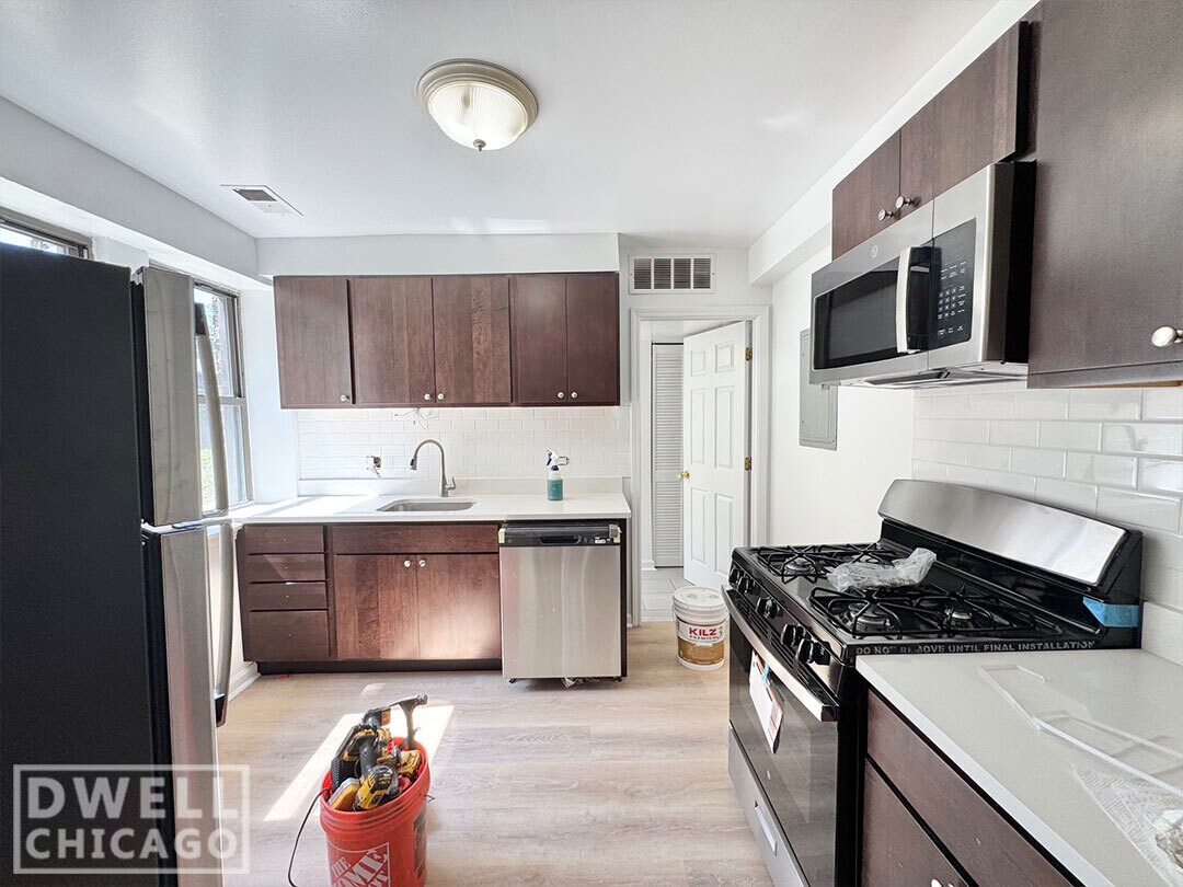 Foto principal - 2120 N Whipple St