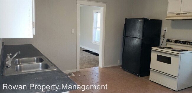 Foto del edificio - 3 br, 2 bath House - 2241 Brighton Ave