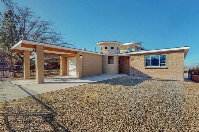 Foto del edificio - 1631 Princeton Dr SE