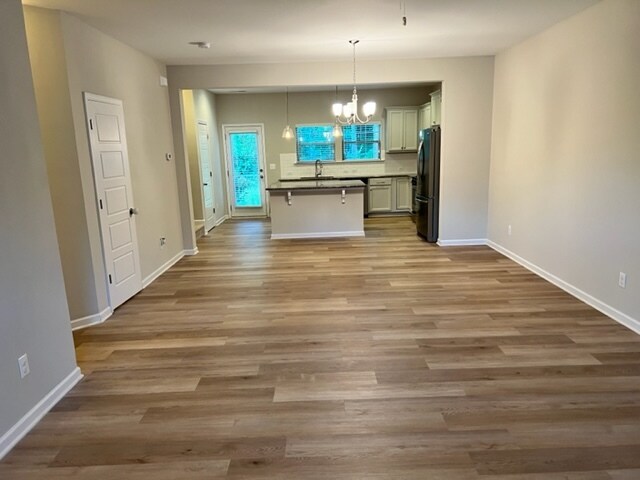 Building Photo - 1126 Metropolitan Dr