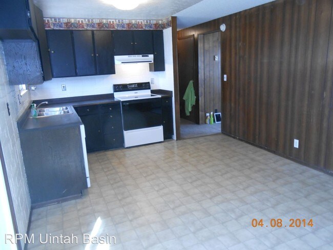 Foto del edificio - 325 W 600 N