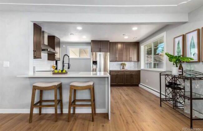 Foto del edificio - 1600 W Sheri Ln