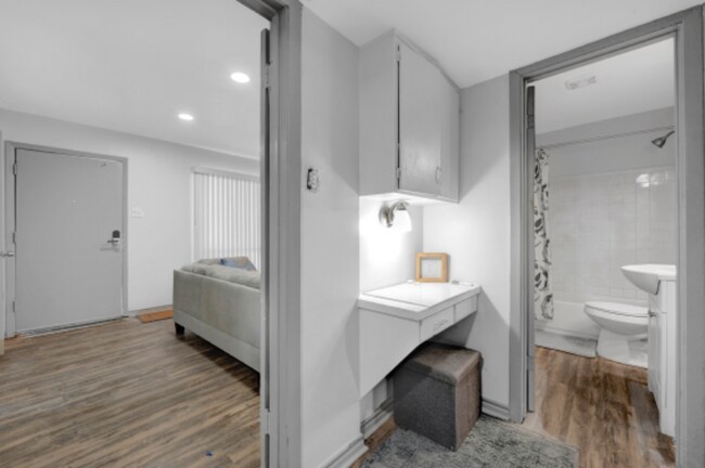Foto del edificio - 5647 Gaston Ave