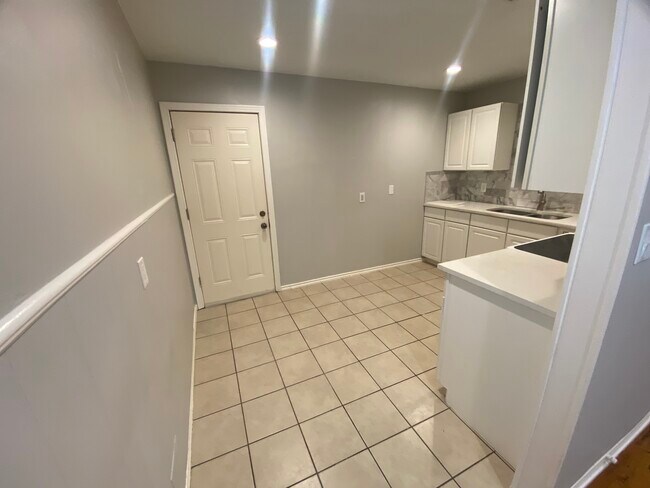 Foto del edificio - 3708 Kimbo Rd