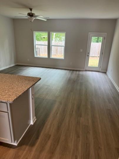 Building Photo - 144 Vlg Grn Dr NW