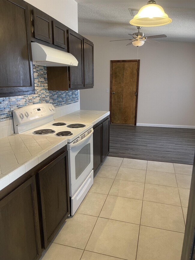 Building Photo - 6169 Explorer Dr