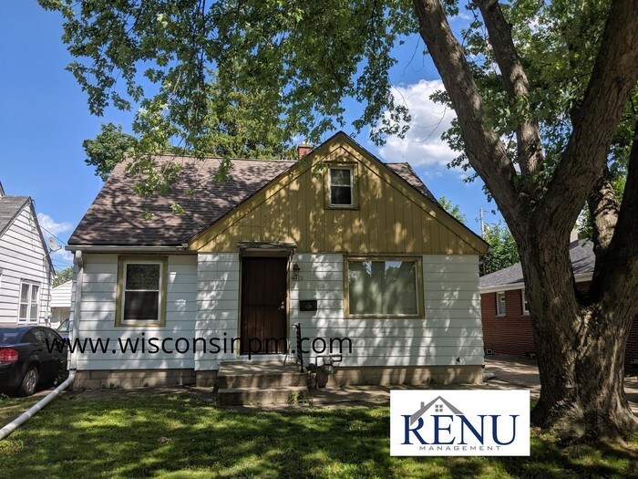Primary Photo - Cozy Single Family Home
