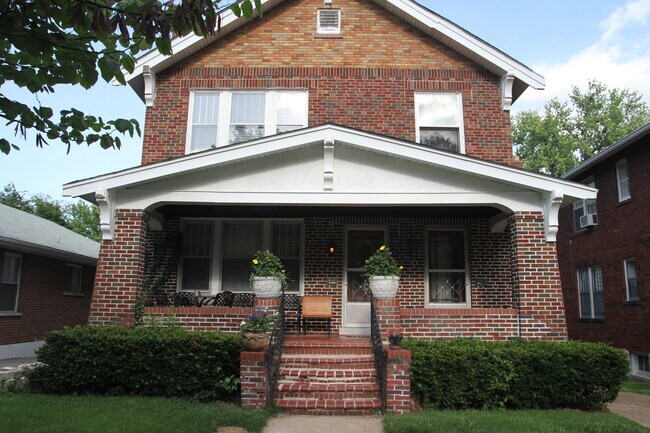 Foto del edificio - 1102 Moorlands Dr