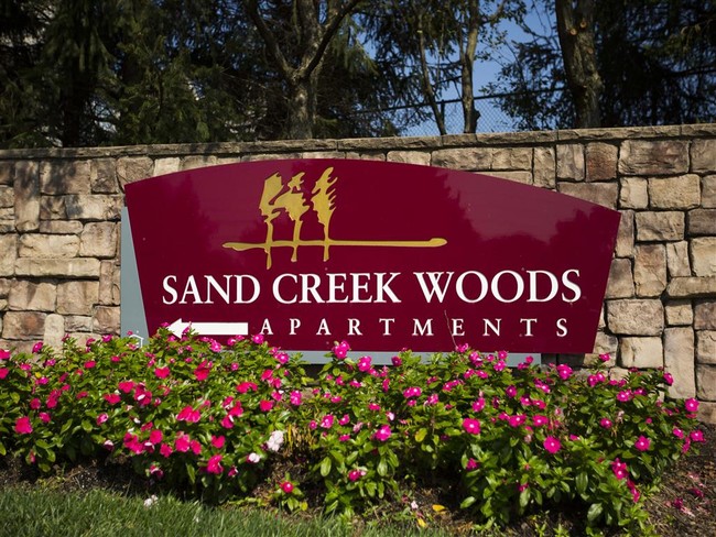 Bienvenido a casa - Sand Creek Woods