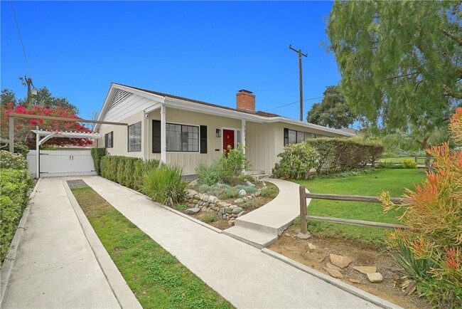 Building Photo - 1834 Midwick Dr