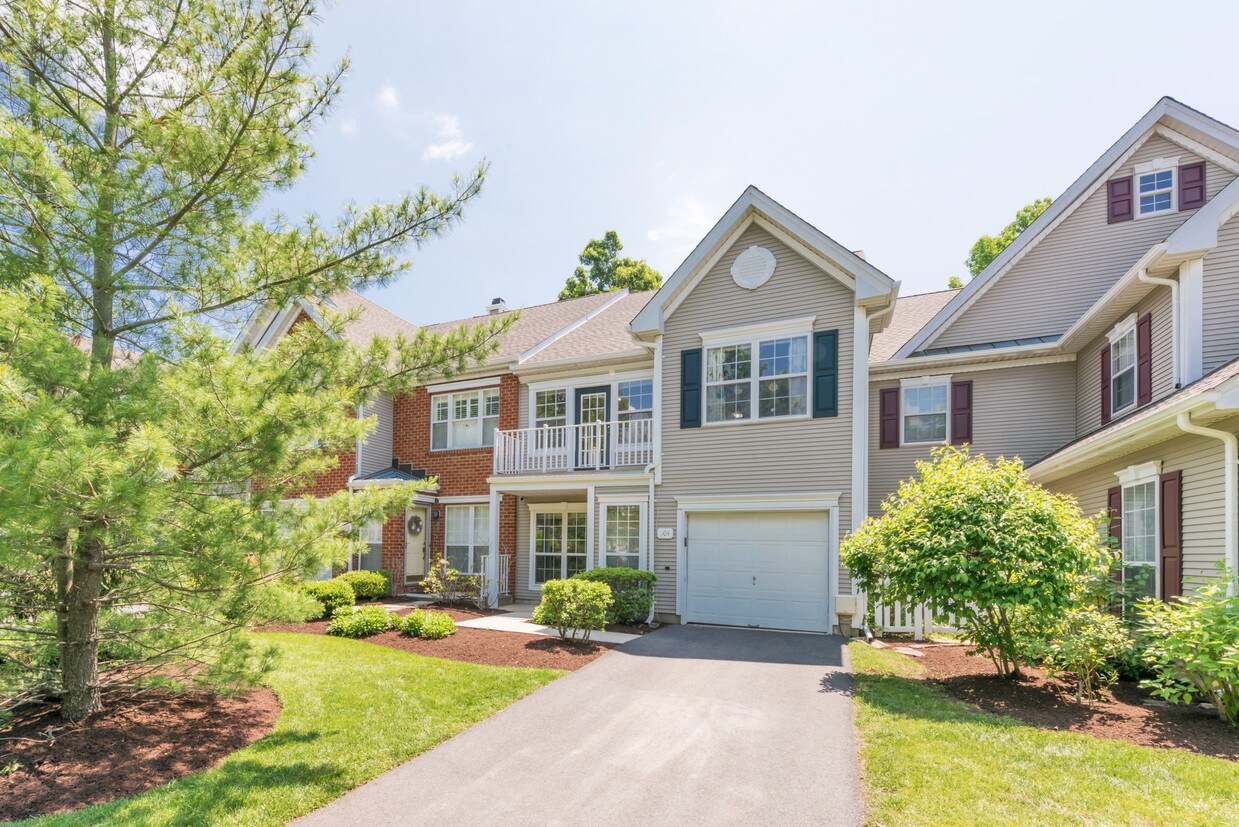 104 Treymore Ct, Pennington, NJ 08534 Townhome Rentals in Pennington