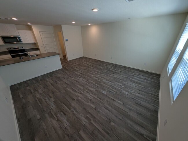 Building Photo - 7388 Joanna Brk St