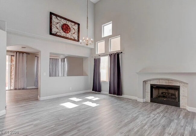 Building Photo - 270 Fairbrook Dr