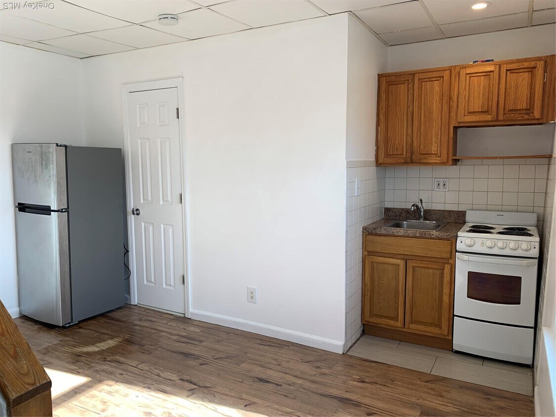 Foto principal - 14 Bayville Ave