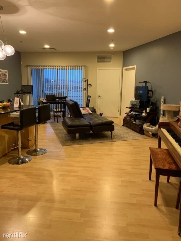 Foto del edificio - 1 br, 1 bath Condo - 500 Severance Place Lane