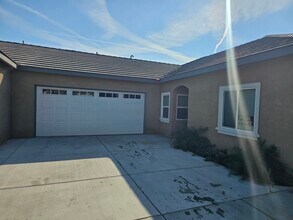 Building Photo - 8607 Grandy St