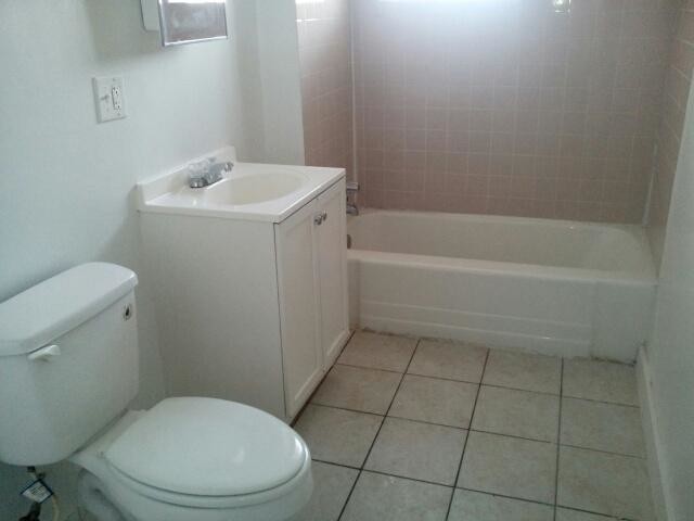 Bath One - 910 W 77th St