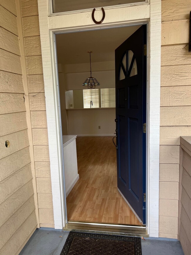 Front Door - 1159 La Rochelle Terrace