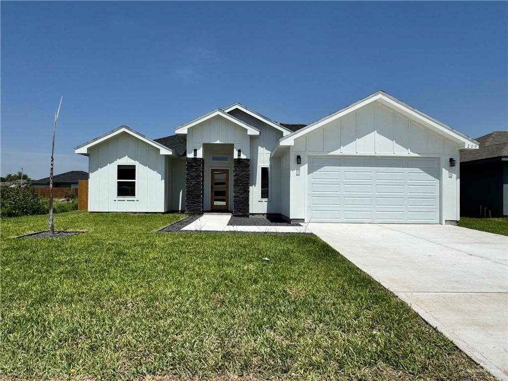 Primary Photo - 209 Faith Dr