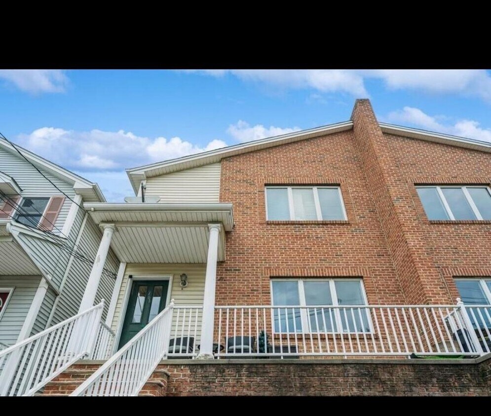 Primary Photo - 161 W 53rd St