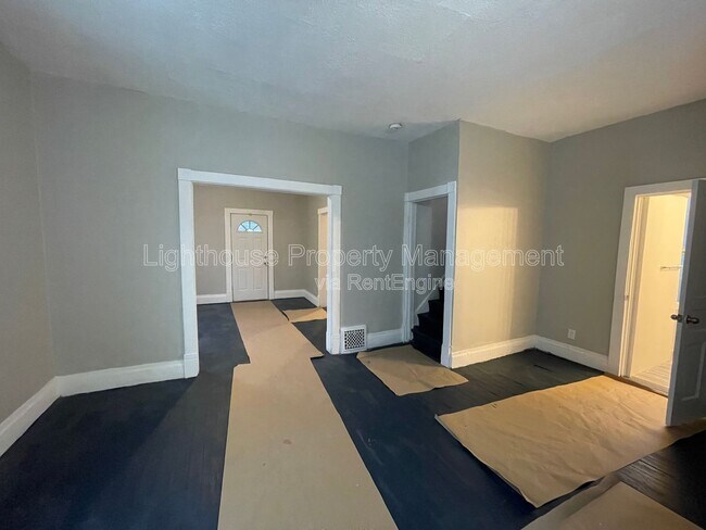 Foto del edificio - 1702 Reed St