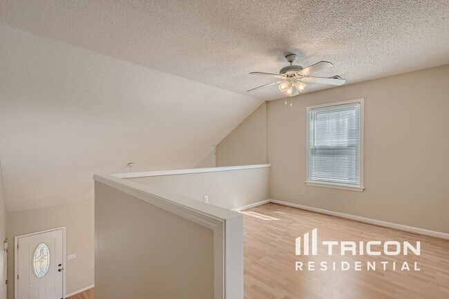 Building Photo - 1672 Woodsford Rd