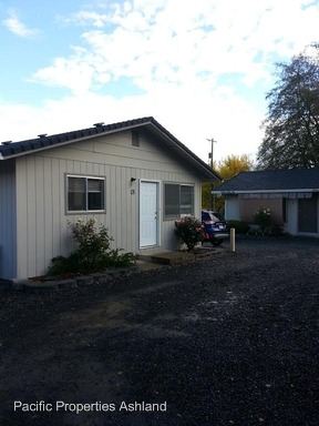 Building Photo - 875 Faith Ave