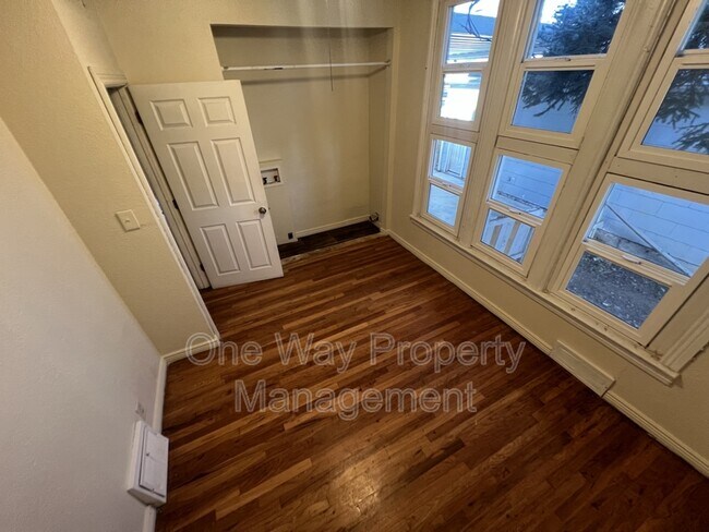 Foto del edificio - 1203 11th St