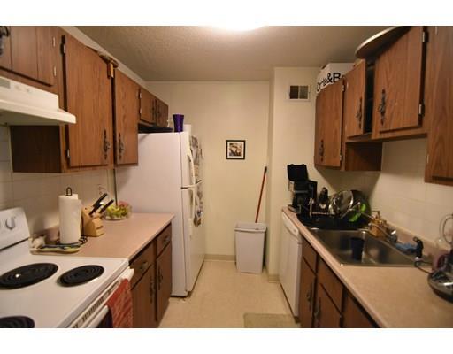 Primary Photo - 80 Pleasant St