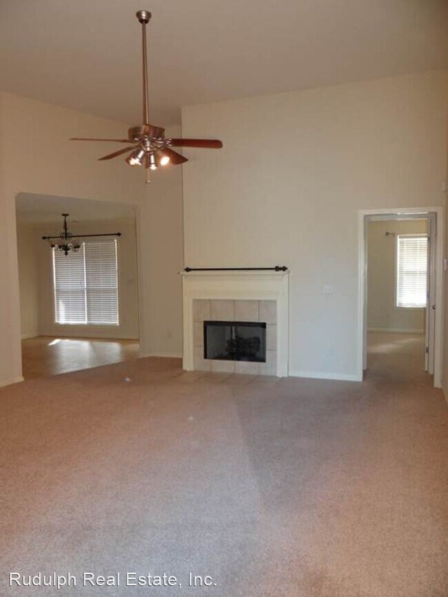 Building Photo - 3 br, 2 bath House - 126 Paddington Station