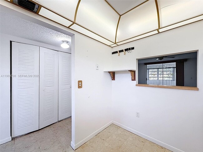Building Photo - 6750 Royal Palm Blvd