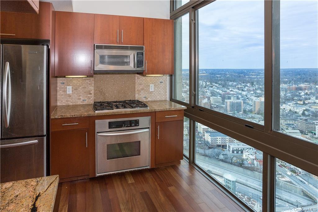 175 Huguenot St Unit PH803, New Rochelle, NY 10801 Condo for Rent in