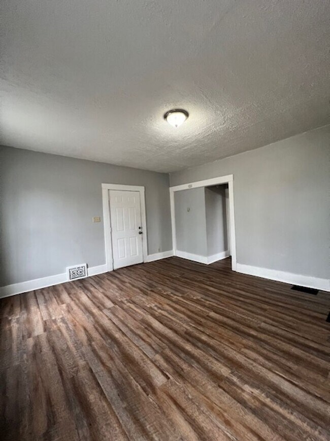 Foto del edificio - Three bedroom home for rent on deadend street - Canton SW