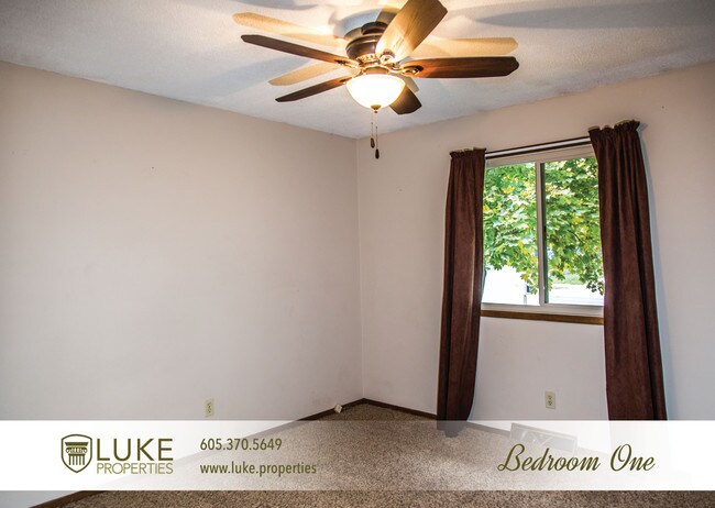 Foto del edificio - 3 Bedroom, 3 Bathroom, West Side Rental!