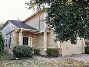 Building Photo - 13609 Pine Warbler Dr
