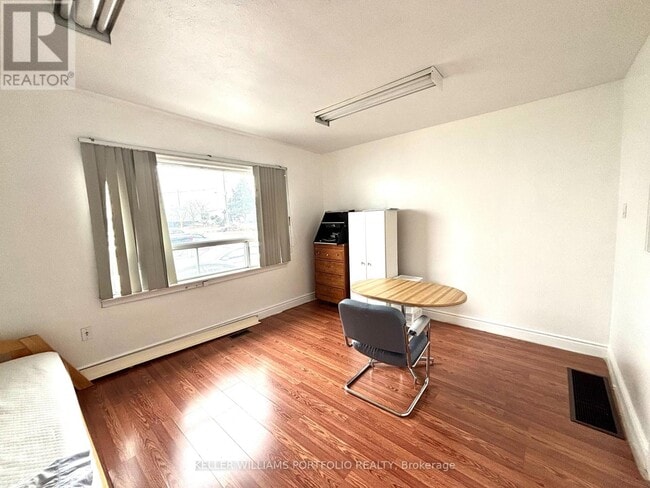 Building Photo - 127 THIRTIETH STREET